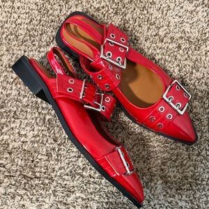 Stylish Red Buckle Slingback Flats